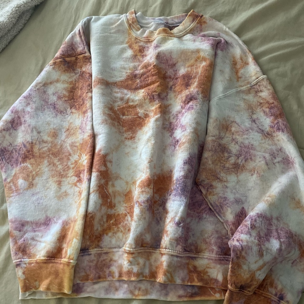 UO tie dye hoodie